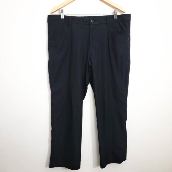 Lululemon ABC Pants in Black 40x28